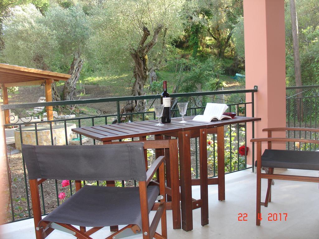 Villa Magia Ypsos Exterior photo