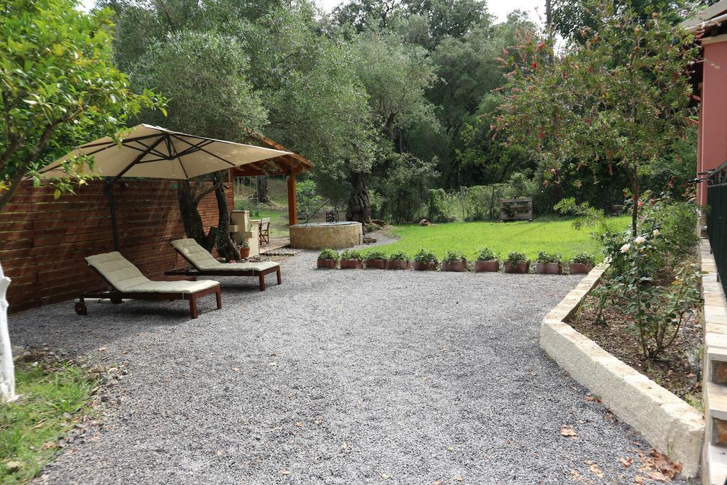 Villa Magia Ypsos Exterior photo
