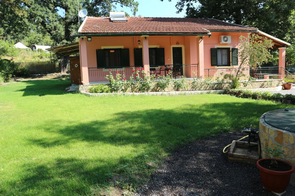 Villa Magia Ypsos Exterior photo
